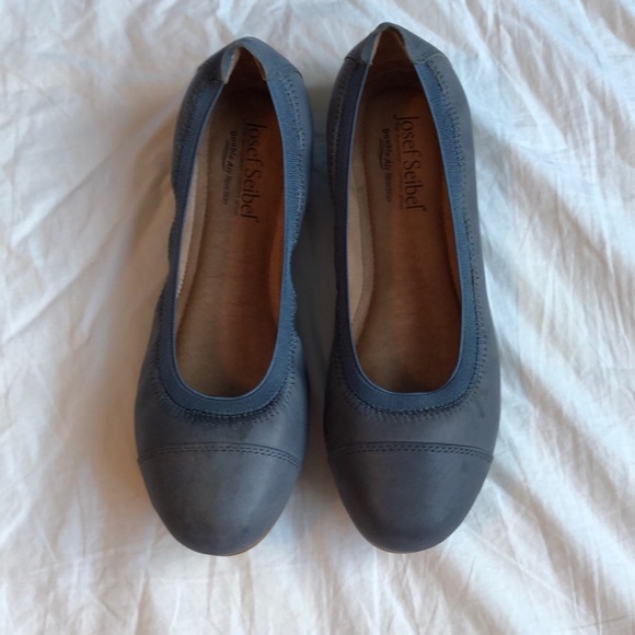 josef seibel double air reaction shoes